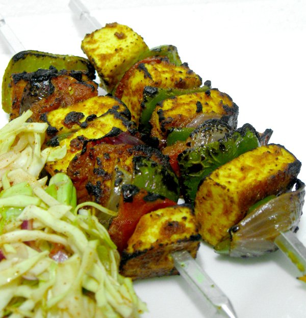 TANDOORI PANEER TIKKA ( recommended)