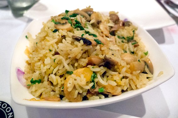 59. MUSHROOM RICE(Serve 1)