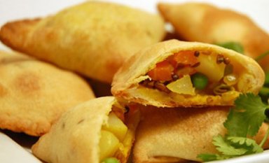 VEGETABLE SAMOSA